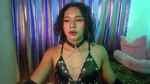 Snapshot of angelsdustxxx chatting on 6, 6, 2026 online show from 6, 6, 2026