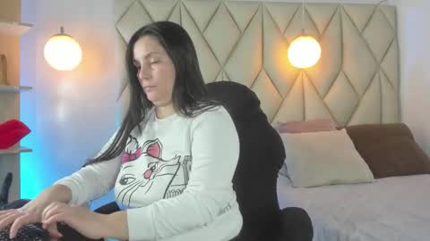 ANGIE online show from 30, 3, 2026