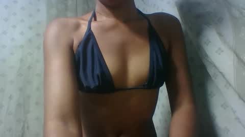 Snapshot of angeltta69 chatting on 22, 4, 2026 angeltta69 online show from 22, 4, 2026