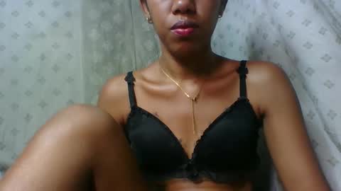 Snapshot of angeltta69 chatting on 23, 4, 2026 angeltta69 online show from 23, 4, 2026