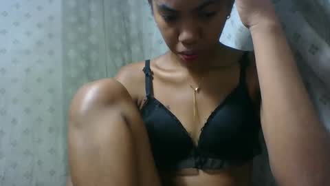Snapshot of angeltta69 chatting on 25, 4, 2026 angeltta69 online show from 25, 4, 2026