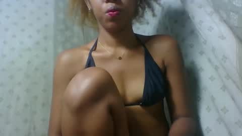 Snapshot of angeltta69 chatting on 30, 4, 2026 angeltta69 online show from 30, 4, 2026