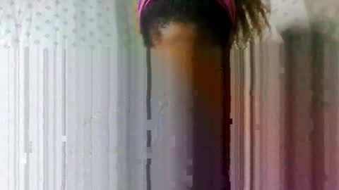 Snapshot of angeltta69 chatting on 25, 5, 2026 angeltta69 online show from 25, 5, 2026