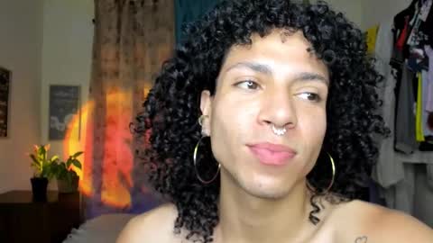 Snapshot of angelwhitte chatting on 17, 2, 2026 angelwhitte online show from 17, 2, 2026