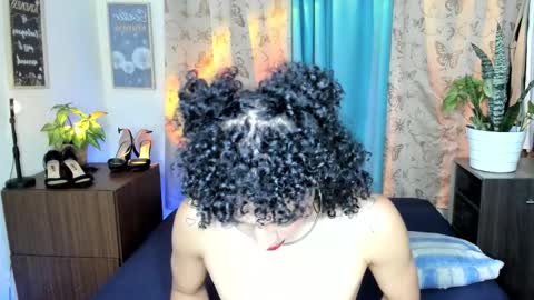 Snapshot of angelwhitte chatting on 27, 2, 2026 angelwhitte online show from 27, 2, 2026