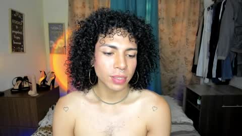 Snapshot of angelwhitte chatting on 4, 4, 2026 angelwhitte online show from 4, 4, 2026