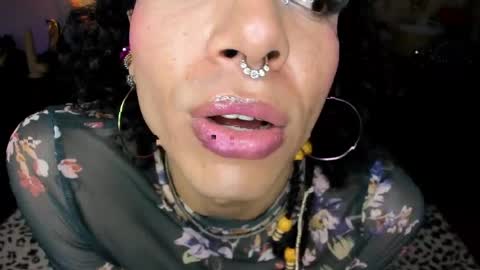 angelwhitte online show from 5, 5, 2026