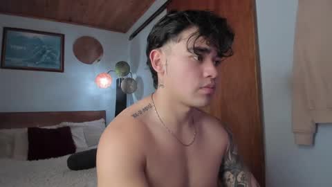 Angel Fox online show from 1, 3, 2025