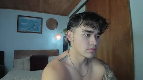 Angel Fox online show from 5, 3, 2025