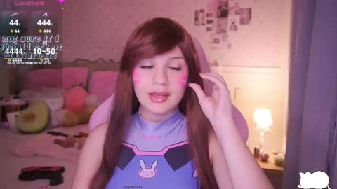 Snapshot of angelytaxx chatting on 9, 2, 2025 Angel online show from 9, 2, 2025