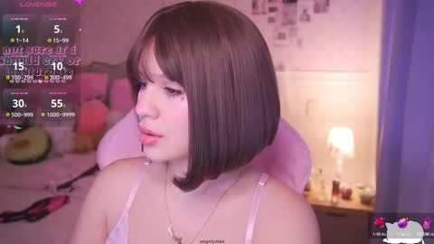 Snapshot of angelytaxx chatting on 10, 2, 2025 Angel online show from 10, 2, 2025