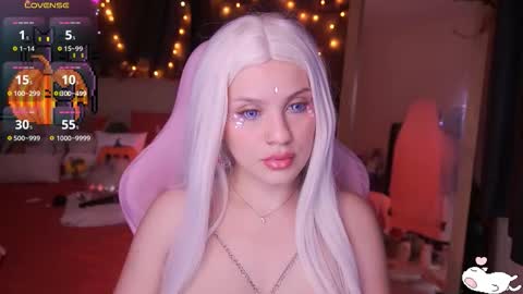 Snapshot of angelytaxx chatting on 16, 10, 2025 Angel online show from 16, 10, 2025