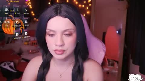 Snapshot of angelytaxx chatting on 20, 10, 2025 Angel online show from 20, 10, 2025