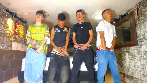 Snapshot of anghelytos chatting on 10, 10, 2025 anghelytos online show from 10, 10, 2025