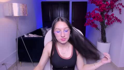 angie_smith_x online show from 25, 2, 2026