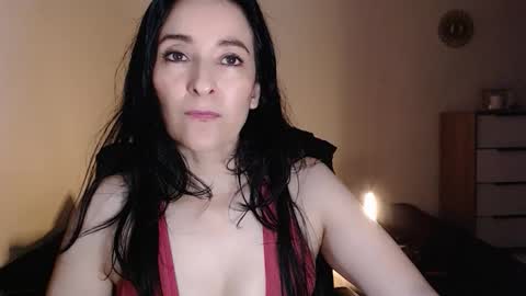 VALENTINA online show from 15, 11, 2025