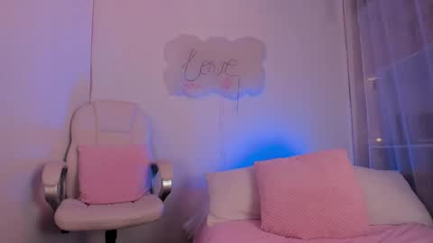 Snapshot of angiiebylpz chatting on 1, 3, 2025 violeth lopez online show from 1, 3, 2025