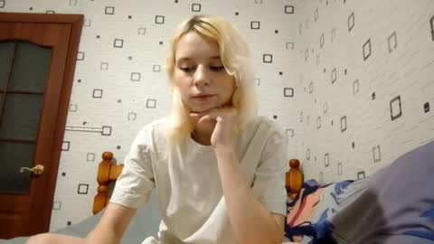 Sofa online show from 22, 12, 2025