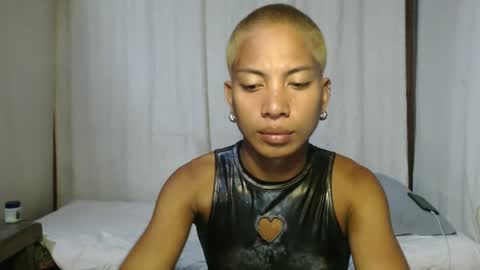 Snapshot of angolahugecock chatting on 3, 2, 2025 angolahugecock online show from 3, 2, 2025