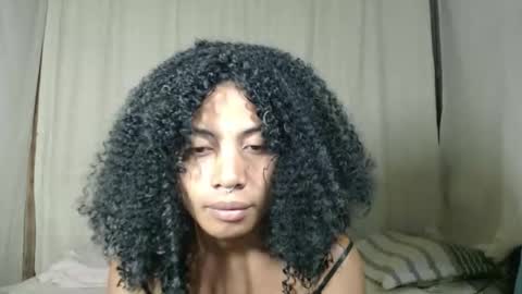Snapshot of angolahugecock chatting on 25, 9, 2025 angolahugecock online show from 25, 9, 2025