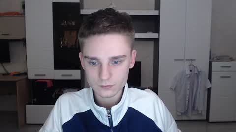 Snapshot of angryzan chatting on 25, 12, 2024 vodka online show from 25, 12, 2024