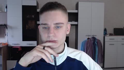 Snapshot of angryzan chatting on 10, 1, 2025 vodka online show from 10, 1, 2025