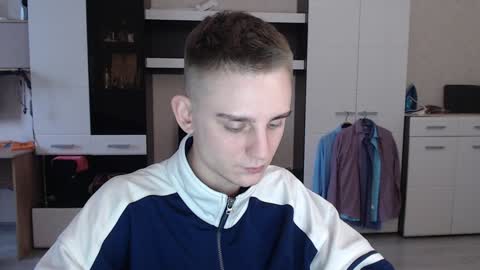 Snapshot of angryzan chatting on 10, 1, 2025 vodka online show from 10, 1, 2025