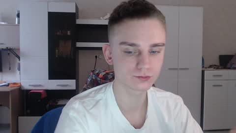 Snapshot of angryzan chatting on 15, 1, 2025 vodka online show from 15, 1, 2025