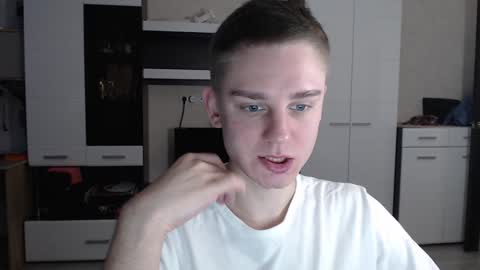Snapshot of angryzan chatting on 28, 1, 2025 vodka online show from 28, 1, 2025