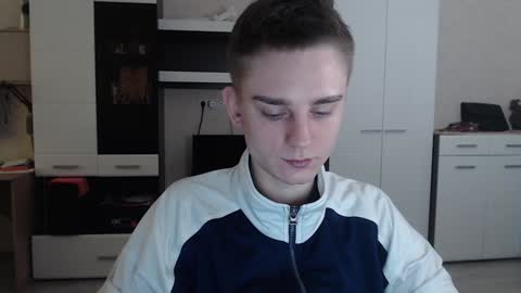 Snapshot of angryzan chatting on 5, 2, 2025 vodka online show from 5, 2, 2025