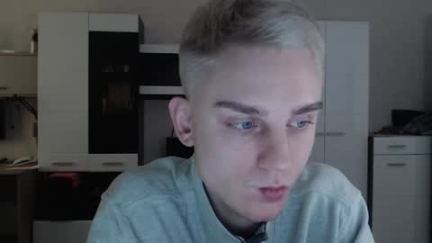Snapshot of angryzan chatting on 13, 2, 2025 vodka online show from 13, 2, 2025