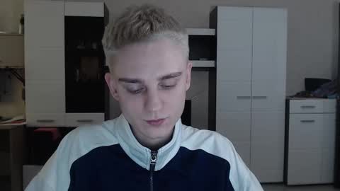 Snapshot of angryzan chatting on 14, 2, 2025 vodka online show from 14, 2, 2025