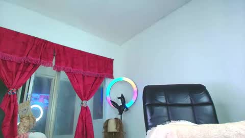 Snapshot of angye_hot chatting on 8, 3, 2025 Jovana Michell online show from 8, 3, 2025