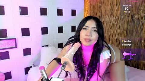 aniie_west online show from 6, 3, 2025