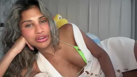Snapshot of aniishaa chatting on 26, 5, 2026 anisha online show from 26, 5, 2026