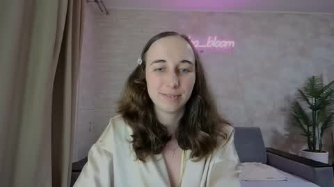 anikabloom online show from 10, 2, 2025