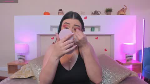 Anika Romano online show from 2, 5, 2026