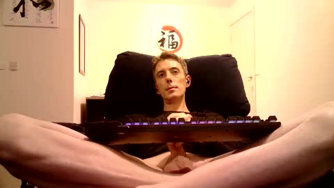 Snapshot of animeboy333 chatting on 27, 9, 2025 animeboy333 online show from 27, 9, 2025