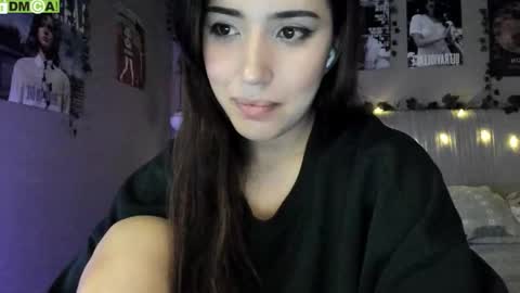 Snapshot of anisa_sweet chatting on 28, 9, 2025 Anisa Moan from LovenseWet from Tip MenuOpen for Private online show from 28, 9, 2025