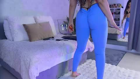 anissia teaser online show from 14, 10, 2025