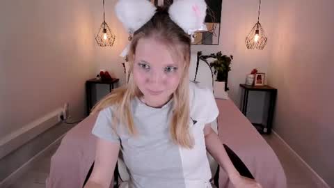 Snapshot of anita_marcelle chatting on 19, 7, 2026 Anita online show from 19, 7, 2026