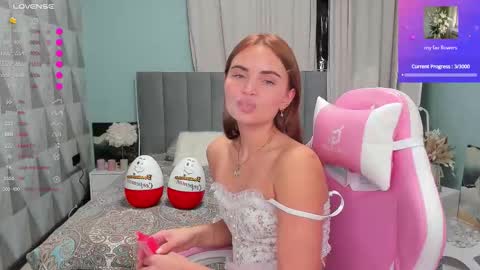 Snapshot of anita_mood chatting on 4, 12, 2025 Anita online show from 4, 12, 2025