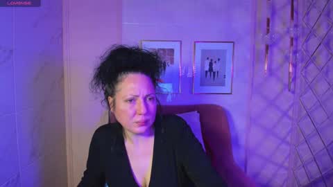 Anita online show from 12, 12, 2024
