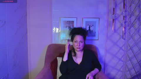 Anita online show from 12, 12, 2024