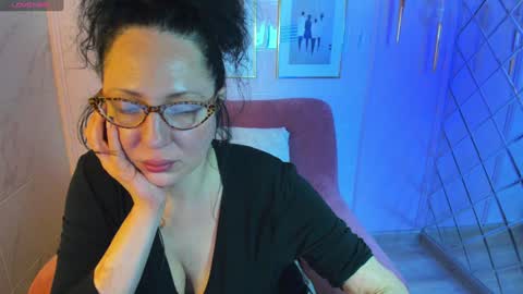 Anita online show from 28, 12, 2024