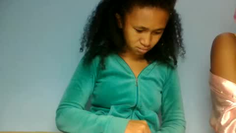 Snapshot of anitaazzh chatting on 9, 6, 2026 anitaazzh online show from 9, 6, 2026