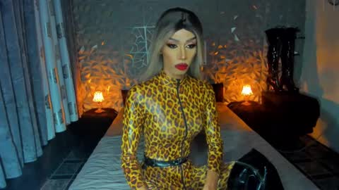 Miss Ann online show from 2, 1, 2025