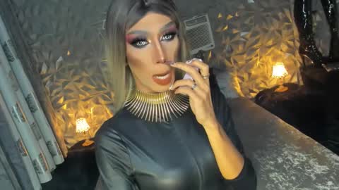 Miss Ann online show from 6, 1, 2025