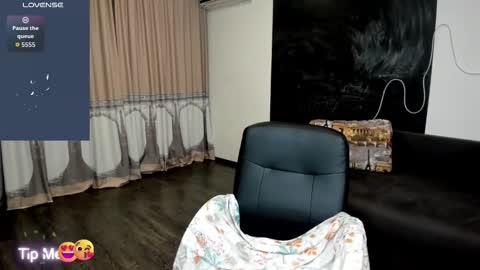 Anita online show from 7, 10, 2025