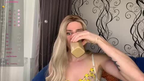 anjalin_sososok online show from 6, 3, 2026